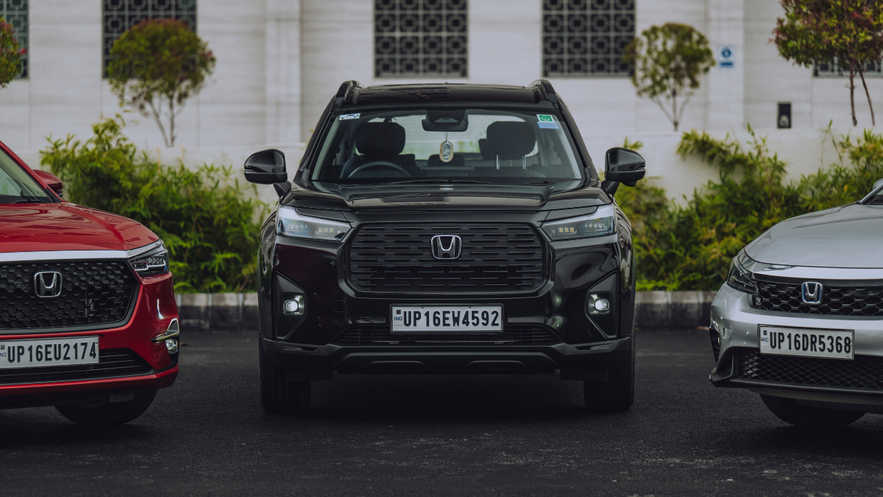 Our companions for this drive were the Honda City hybrid, City petrol, the Elevate SUV and the Amaze sub-compact sedan