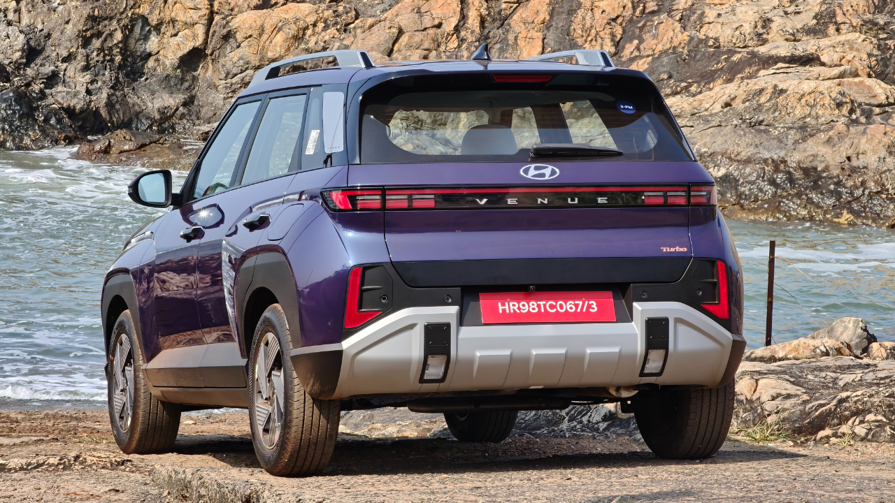 2025 Hyundai Venue rear look