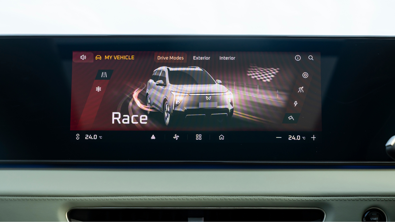 The latest user interface is quick to respond, smooth in operation and impressively stable