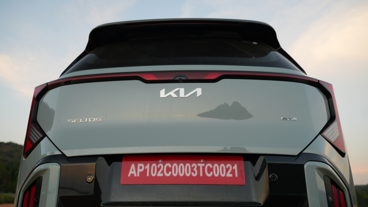 2026 Kia Seltos rear design