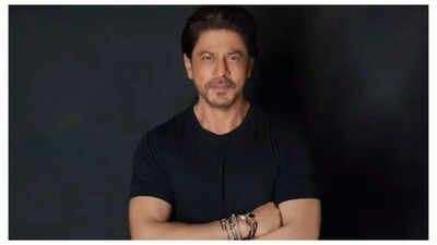 70MM Is Small for Me, 3D Is Not Good Enough: Shah Rukh Khan on Loss, Work and Making Films for His Parents | Hindi Movie News