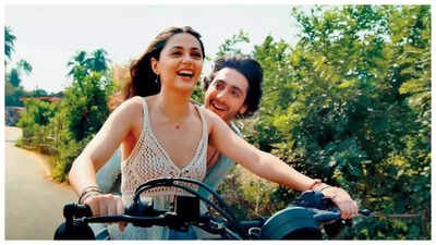 ‘Saiyaara’ storms box office: Mohit Suri, Ahaan Panday and Aneet Padda’s romantic saga becomes 9th biggest hindi grosser of 2025 in just one weekend | Hindi Movie News